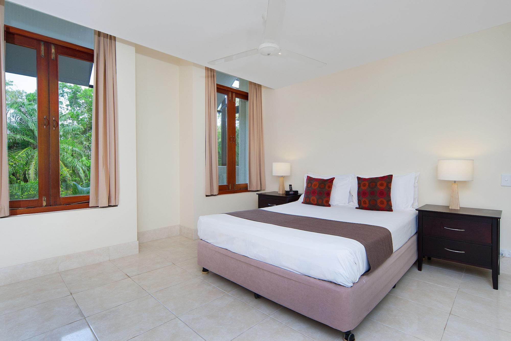 The Mediterranean Port Douglas Exterior foto